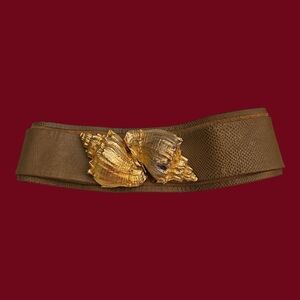 MAUREEN ELAINE Tan Snakeskin Leather Conch Seashell Adjustable Belt